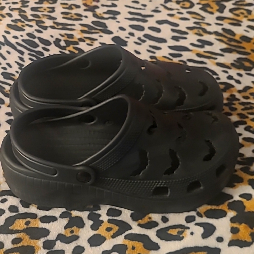 Gothic clogs